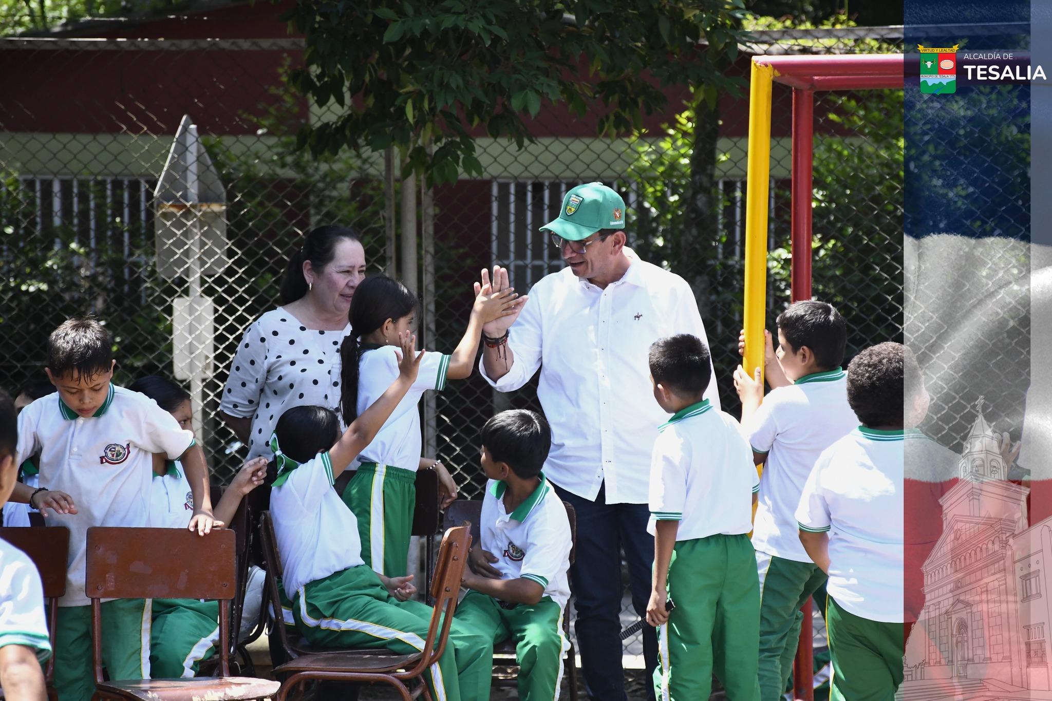 Noticia - AGRADECIMIENTO POR EL MEJORAMIENTO DE AULAS DE PREESCOLAR EN TESALIA 🙌🏛️🏫